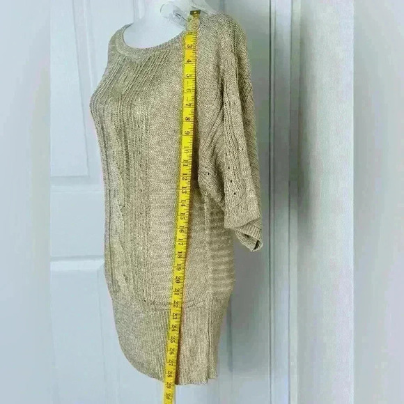 WHBM Gold/Metallic Short Sleeve Knit Sweater Size Medium - Picture 8 of 10